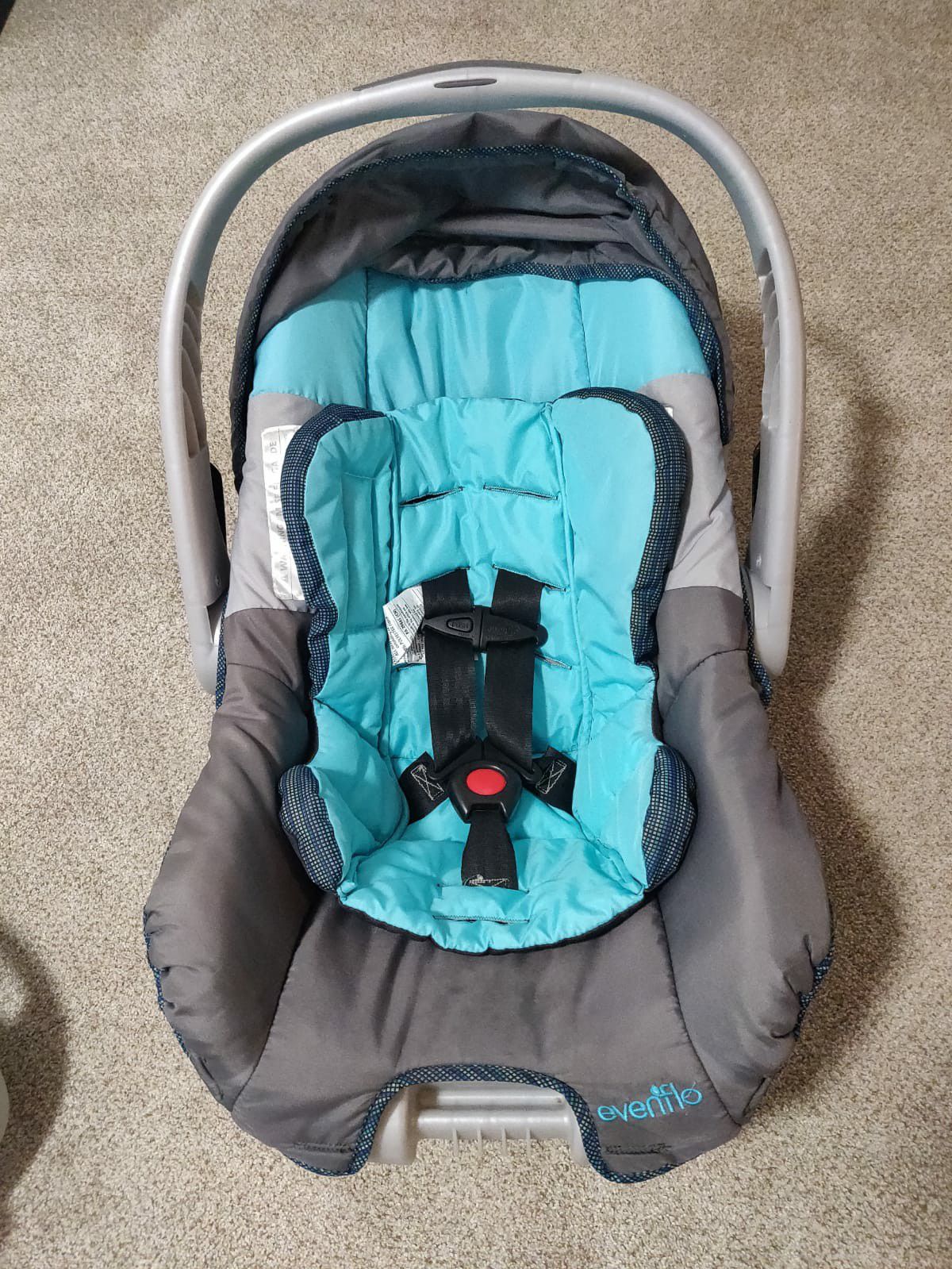 Evenflo car seat in good condition normal wear and tear