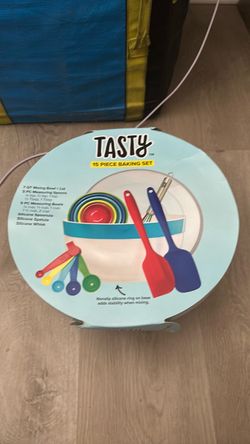 Tasty 15 Piece Baking Set