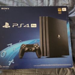 NIB OPEN BOX NEVER USED PS4 PRO 1TB 