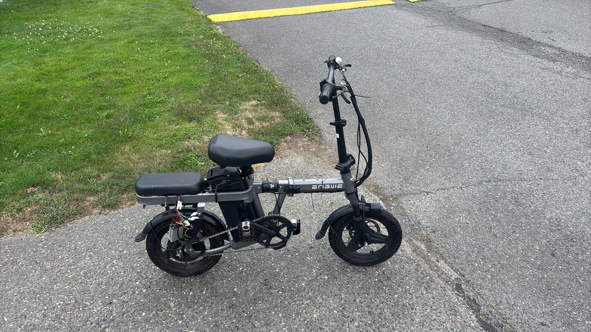 Enguie Electronic Bike