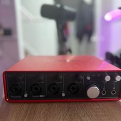Focus-rite Scarlett 18i8