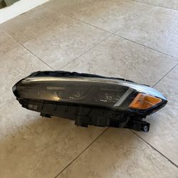Original Honda Civic Sport 2025 Headlight Driver Side