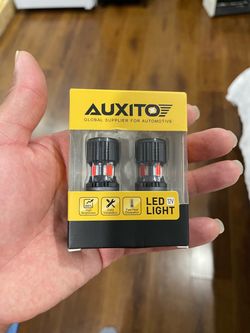 Auxito 4KP8 Series (7440) LED Bulbs Red