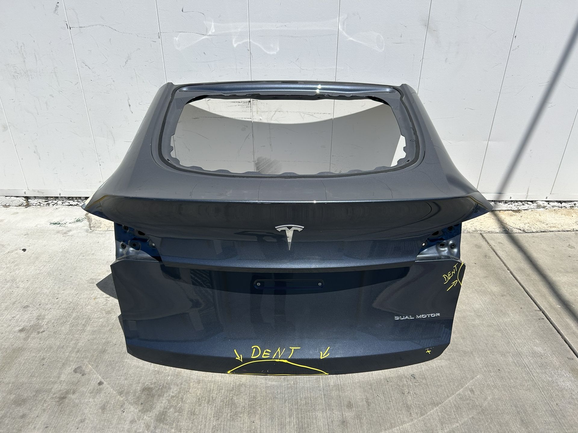 Tesla Model Y Rear Liftgate Hatch Trunk Lid Tailgate Shell 2020 21 22 23 2024 Used Oem Original