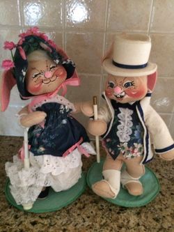 Anna Lee Easter Bunnies