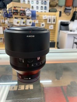 Sony 85mm 1.4 GM