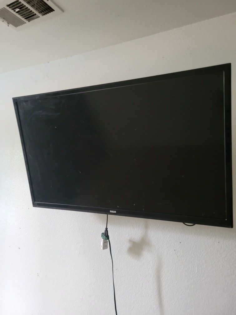 RCA 46" Tv