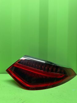 2021 2022 2023 2024 2025 Mercedes-Benz  S500 S580 S680 S63 Right Passenger Side Quarter Panel / Outer Tail Light OEM A2239062400