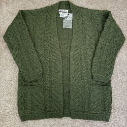 Aran Crafts Wool Womens Cardigan / Sweater / Womens size XXSP / Made in Ireland