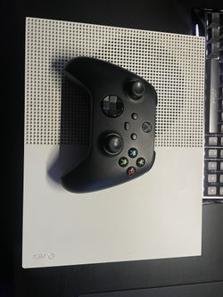 XBOX ONE SERIES S & CONTROLLER