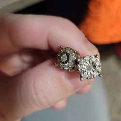 Diamond Earrings 