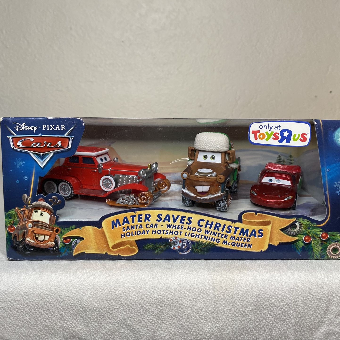 Disney Pixar Cars Mater Saves Christmas Include VHF Santa Car