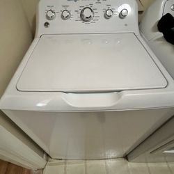 LG Washer/Dryer Set  ELECTRIC/MOVING SALE