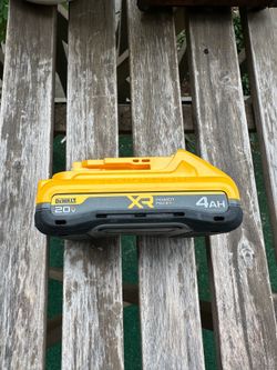Dewalt battery 4.0 powerstack XR Brand new