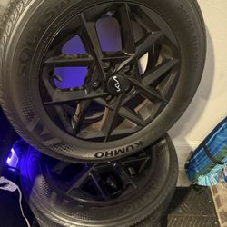 16’ Runs And Tires