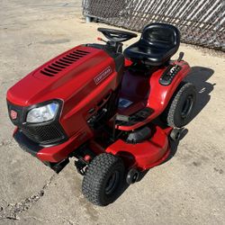 For sale a 2018 craftsman T2500 riding lawn mower.46 inches cut