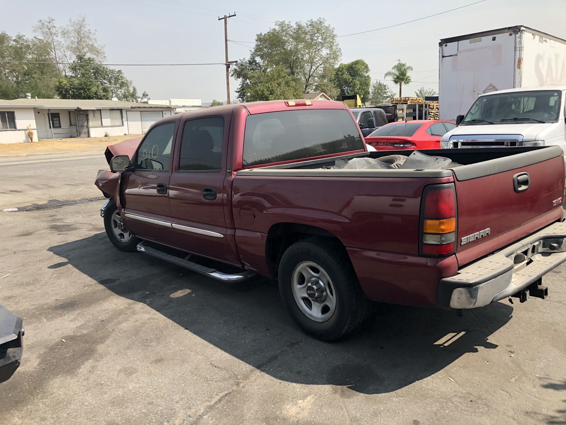 2003 GMC Sierra For Parts