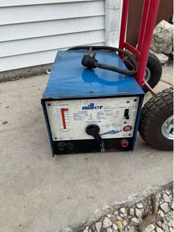 Miller Thunderbolt 225 Welder