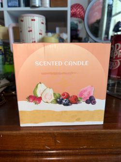 New custom cookie candle