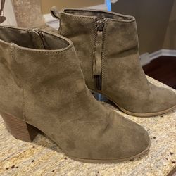 Green Booties Size 8