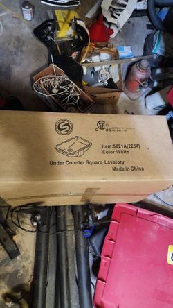 Rectangular undermount vanity sink