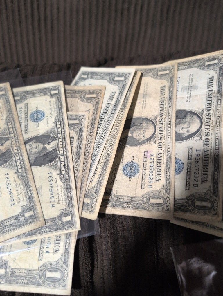 12 Ea. $1 Silver Certs- ($30) GREAT DEAL!