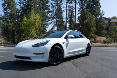 2018 Tesla Model 3 Long Range AWD Dual Motor w/ EAP & Upgrades