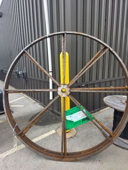9ft tall steel reel