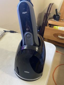 Braun Series 3 Shaver Kit With Cleaner 
