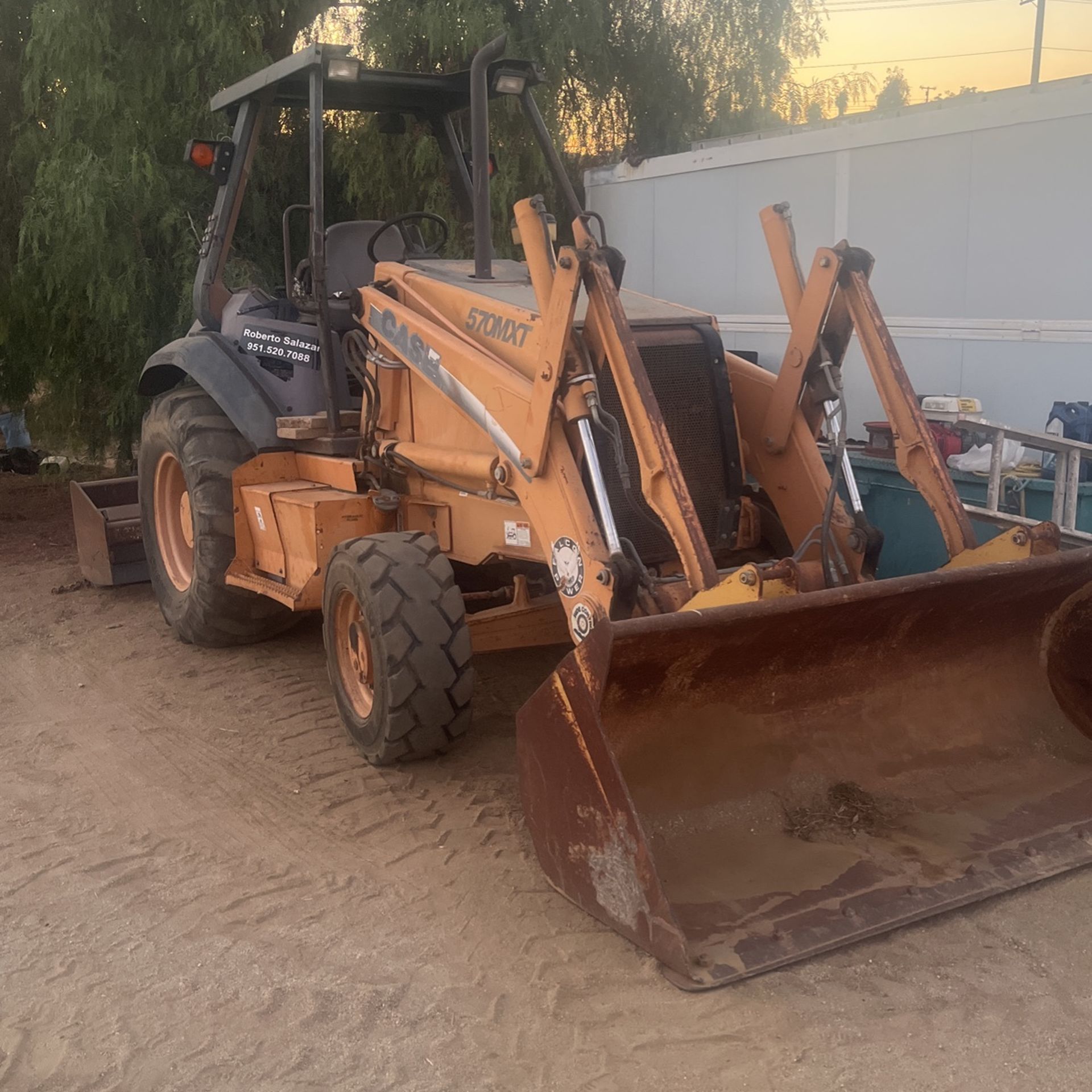 Skip Loader Grading Tractor for Sale in Riverside, CA OfferUp