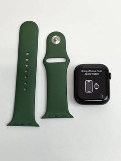 Apple Watch Series 7 (Clover Green) | 98% Battery