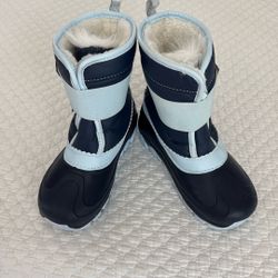 Girls Snow Boots Size 13/1