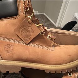 Omleiding Troosteloos militie TimberLand Boots for Sale in Bedford, TX - OfferUp