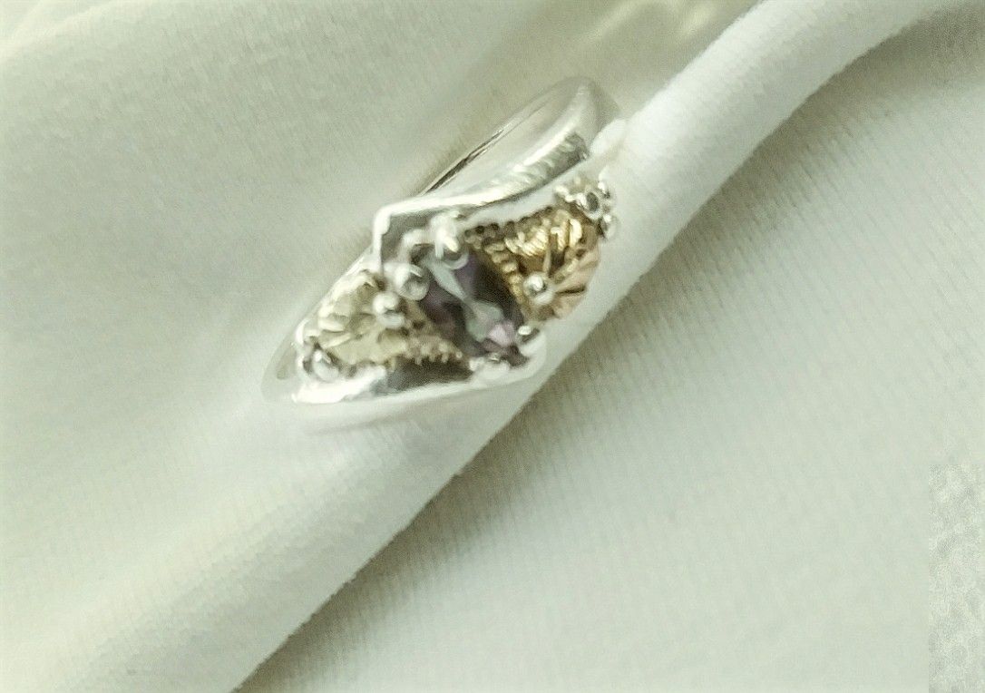Black hills silver / mystic fire ring