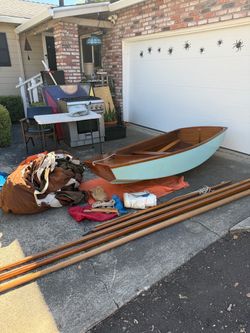 Vintage MCM Basin Boatcraft Little Tiki 8' Wooden Sailing Pram Dinghy Mast Sails