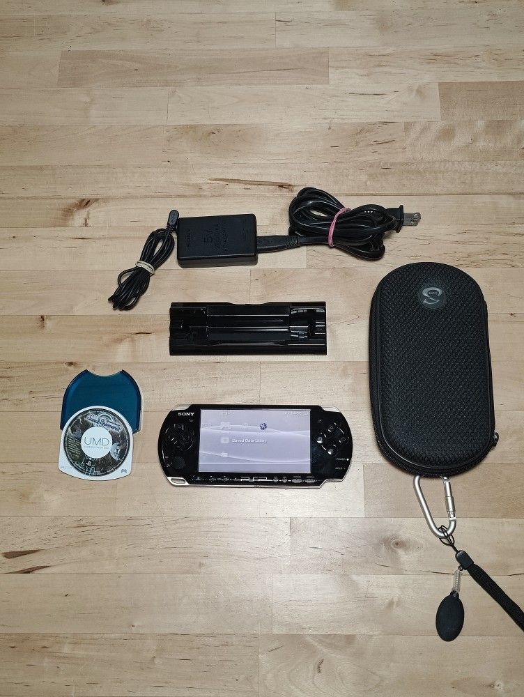 Sony PSP 3000 Bundle 