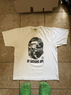BAPE: White and Grey Streetwear Tee Size XL: Fits like Large