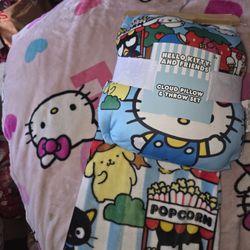 Hello Kitty And Friends Toddler Blanket/Pillow  Set 