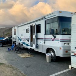 Rv Class A Winnebago Brave 