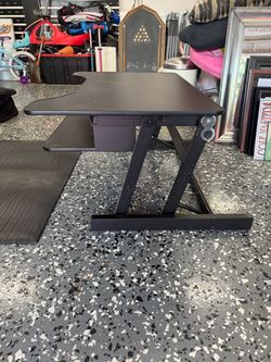Stand Up Desk Riser with Standing Mat