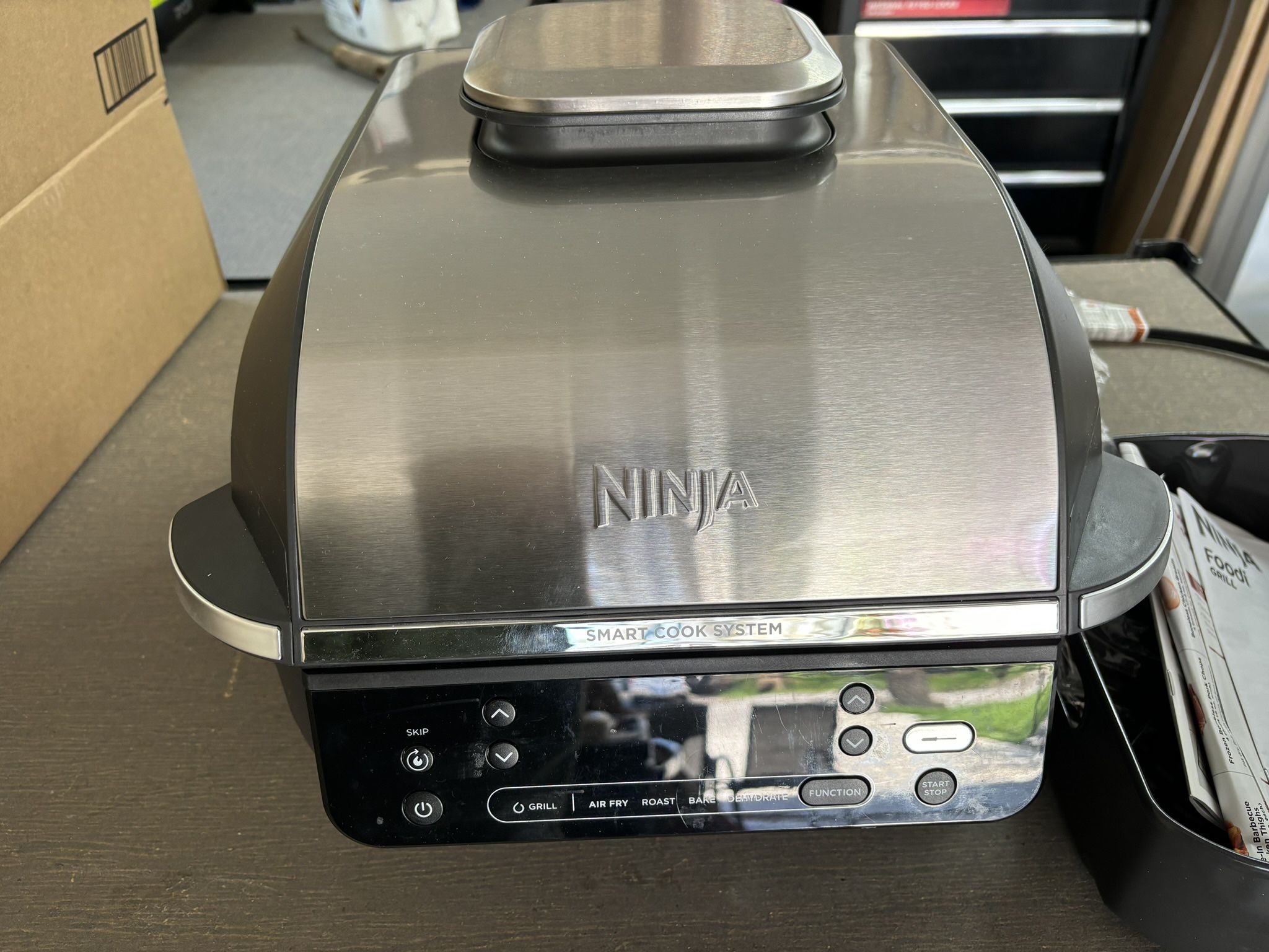 Ninja Foodie Grill/Air Fryer 