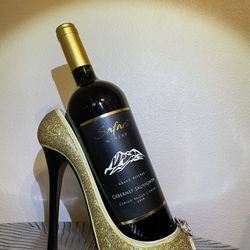 Gold Glitter & Diamonds Sexy Wine Heel, Wine Display 