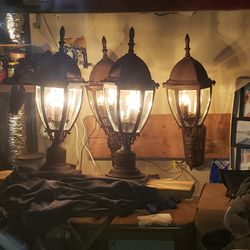 4 Exteriors Lanterns