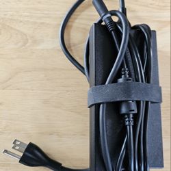Original Dell DA130PE1-00 AC Power Adapter Charger 