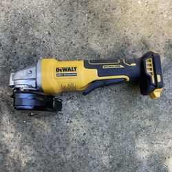 DeWalt 20V Brushless 4 1/2” Angle Grinder in Great Condition 