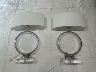 "Set of 2 Modern Chrome Halo Acrylic Table Lamps - El Dorado"
