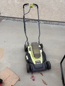 ONE+ 18V 13 in. Cordless Battery Walk Behind Push Lawn