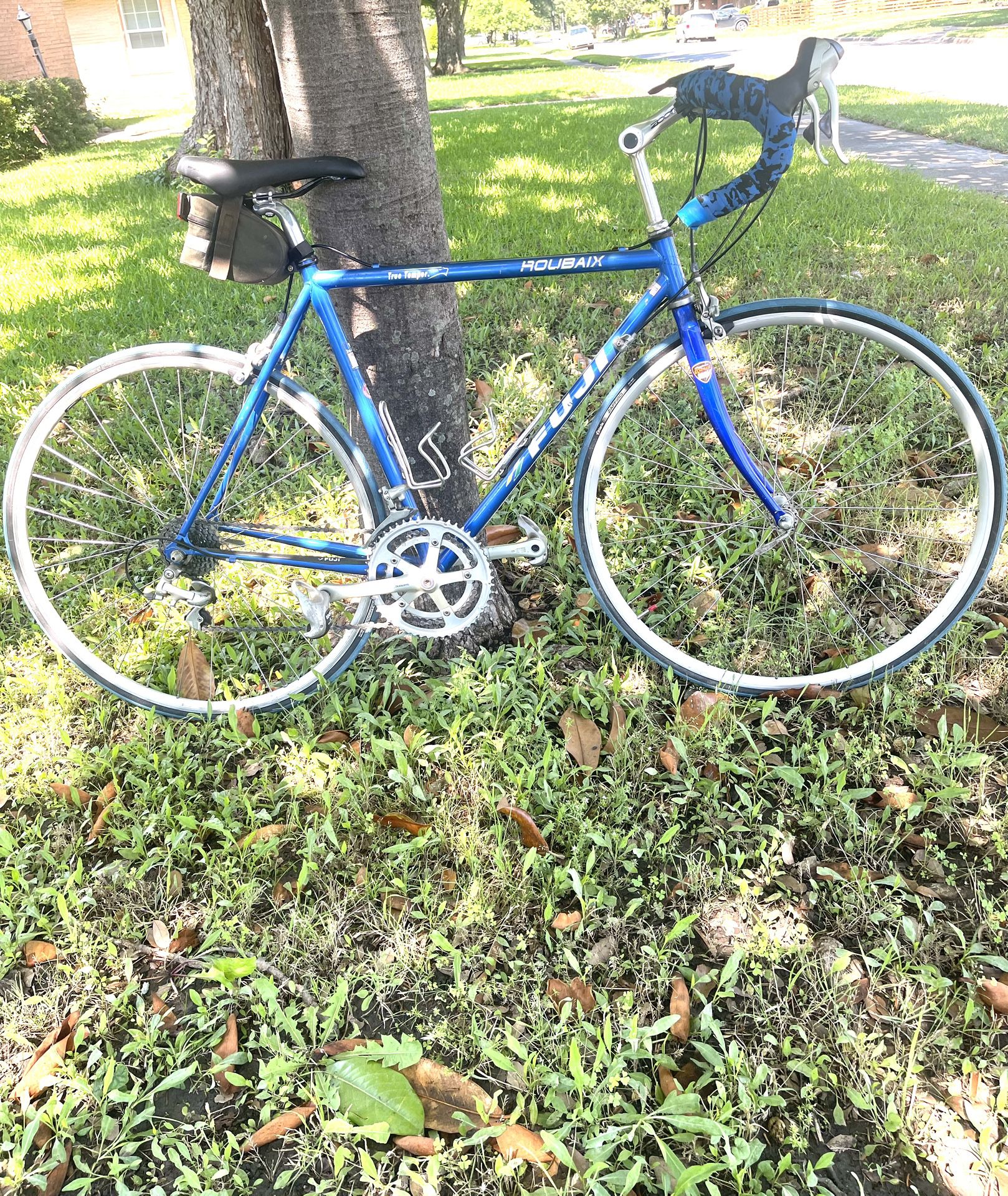 Fuji 54cm Rubaix Road Bike 