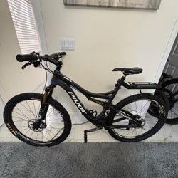 Pivot Mach 429 Carbon XT Bike 