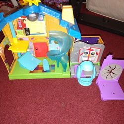 Monkey Play House 